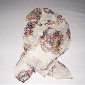 skull scarf